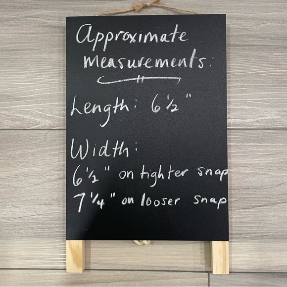 Reversible Bandana With Snaps for Dogs Size Small - Picture 14 of 14